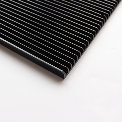 фото алюминиевый радиатор охлаждения для quantum board 326x195x10мм 100w-150w